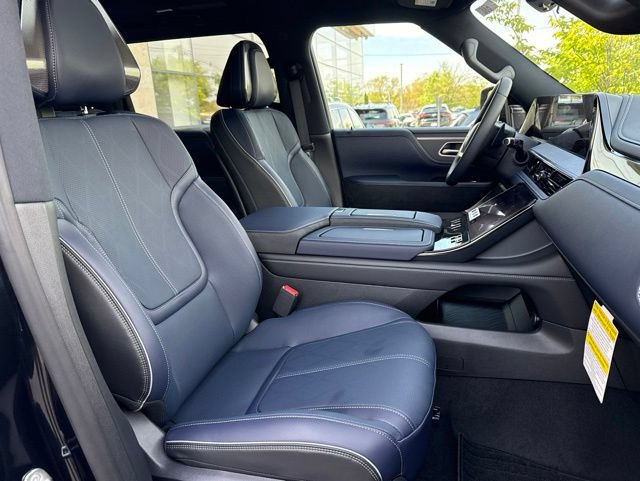 New 2026 INFINITI QX80 4WD w/ Sport Exterior Package image 14