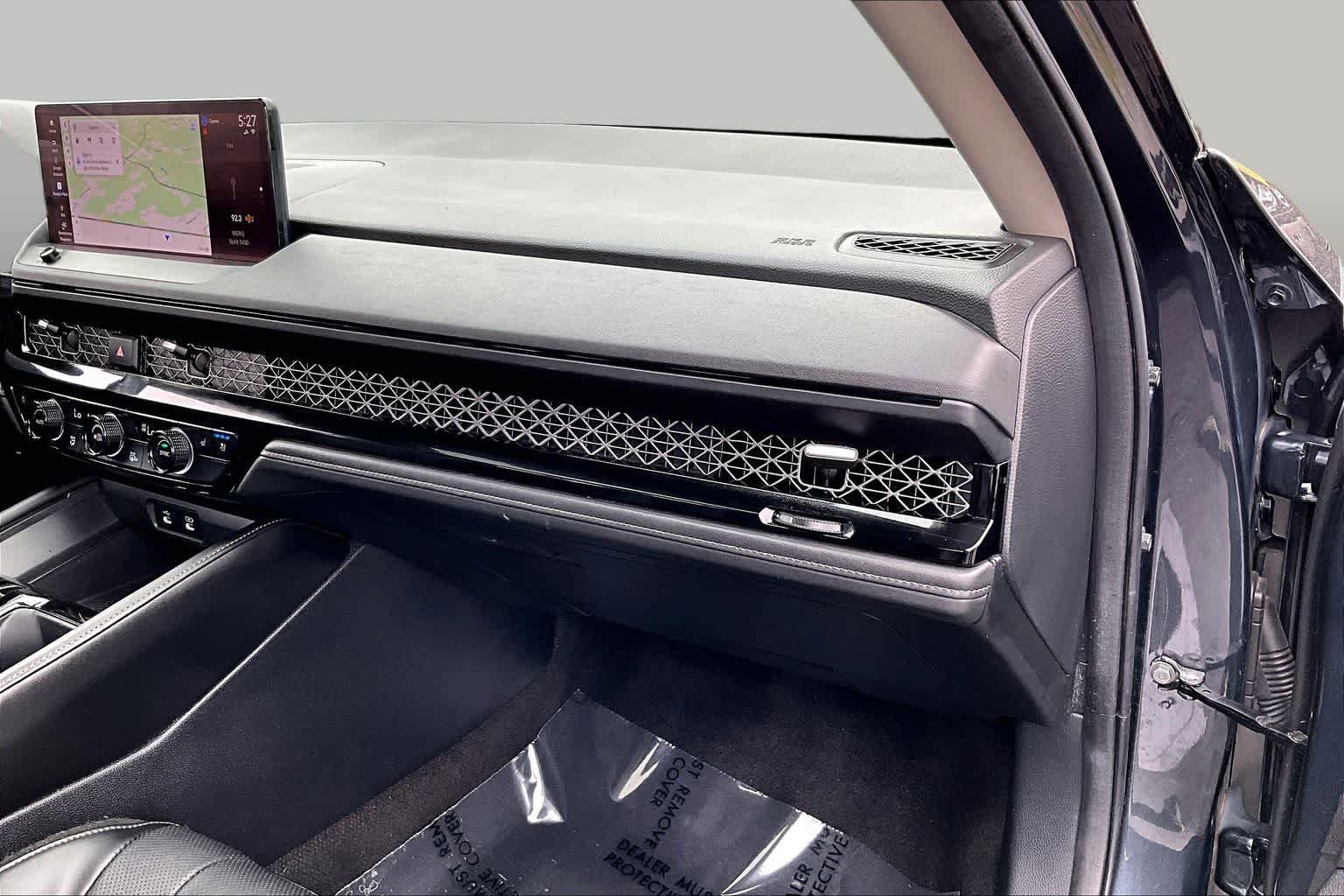Used 2023 Honda Accord Touring image 19