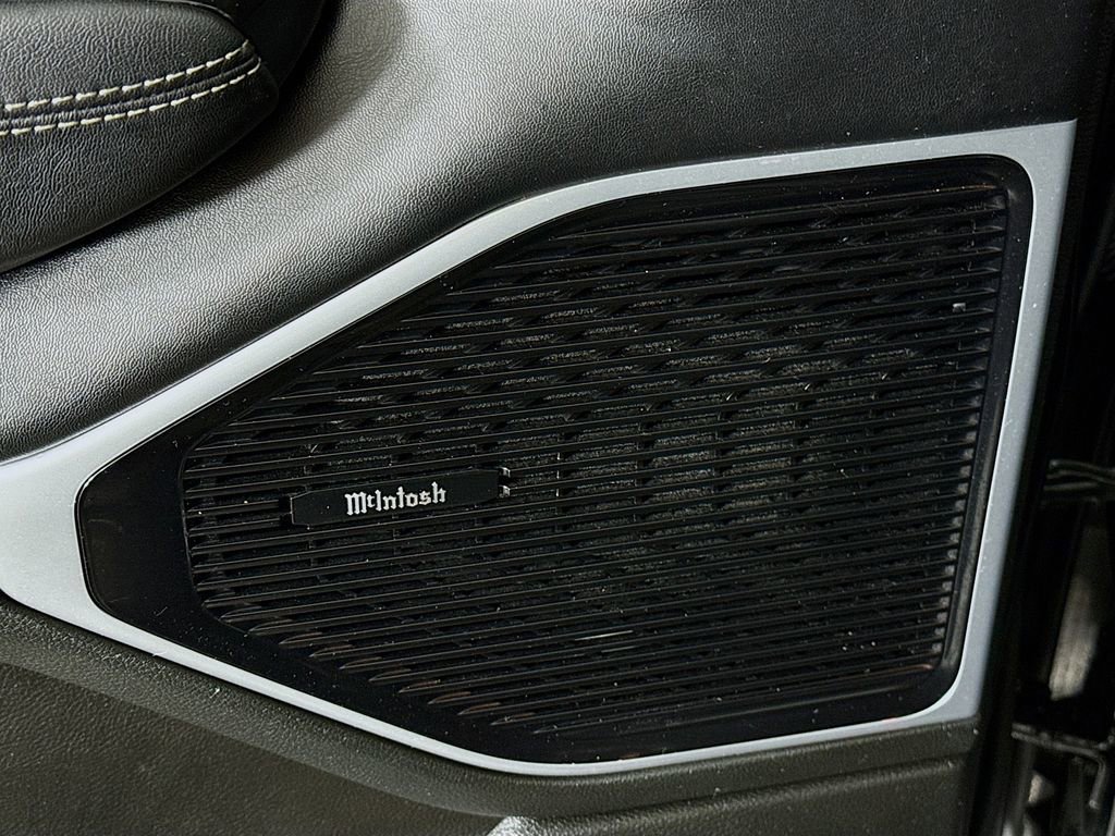 Used 2022 Jeep Wagoneer Series III w/ Premium Group I image 12