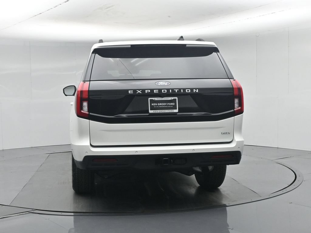 New 2027 Ford Expedition Max Active RWD image 30