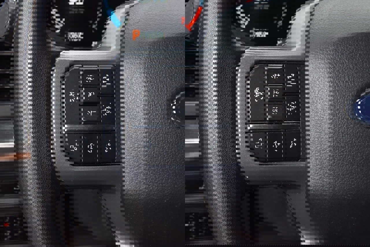 Certified 2023 Ford F150 Lariat w/ Equipment Group 502A High image 23