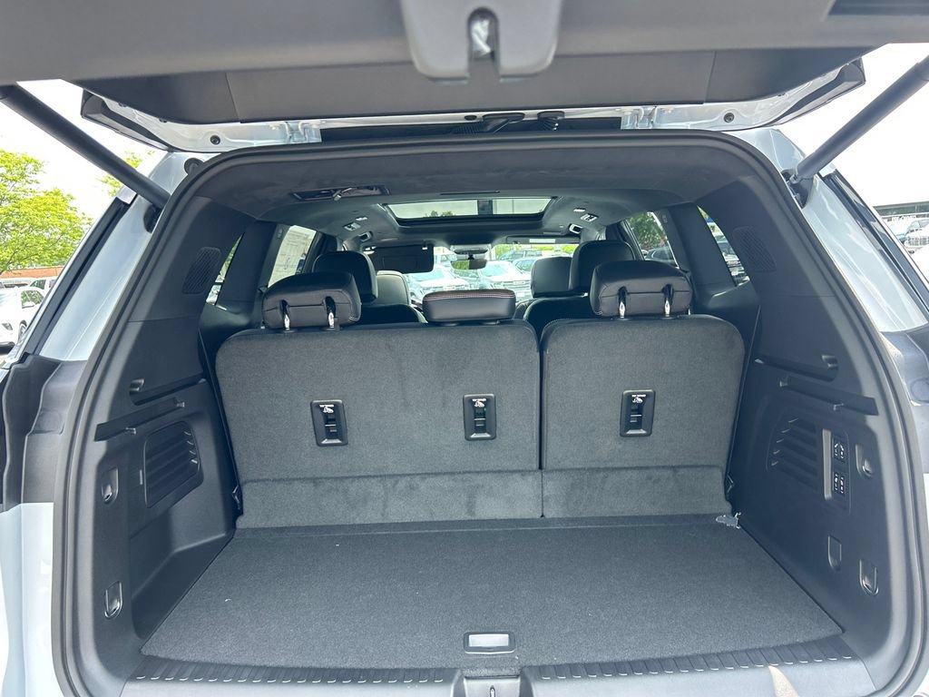 New 2026 GMC Acadia Denali Ultimate AWD/4WD image 36