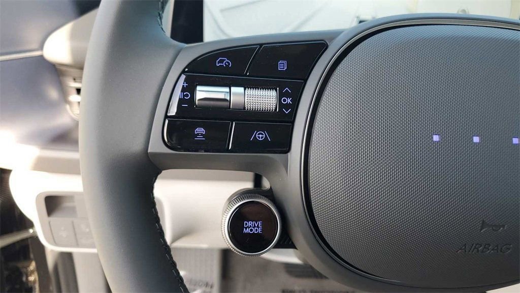 New 2025 Hyundai Ioniq 6 SEL image 24