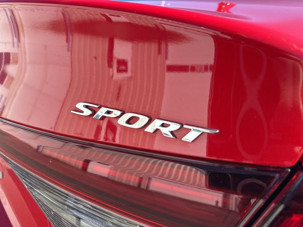 Used 2025 Honda Civic Sport image 10