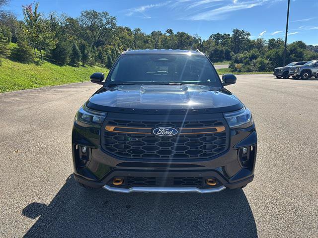 New 2027 Ford Explorer Tremor w/ Tremor Convenience Package AWD/4WD image 7