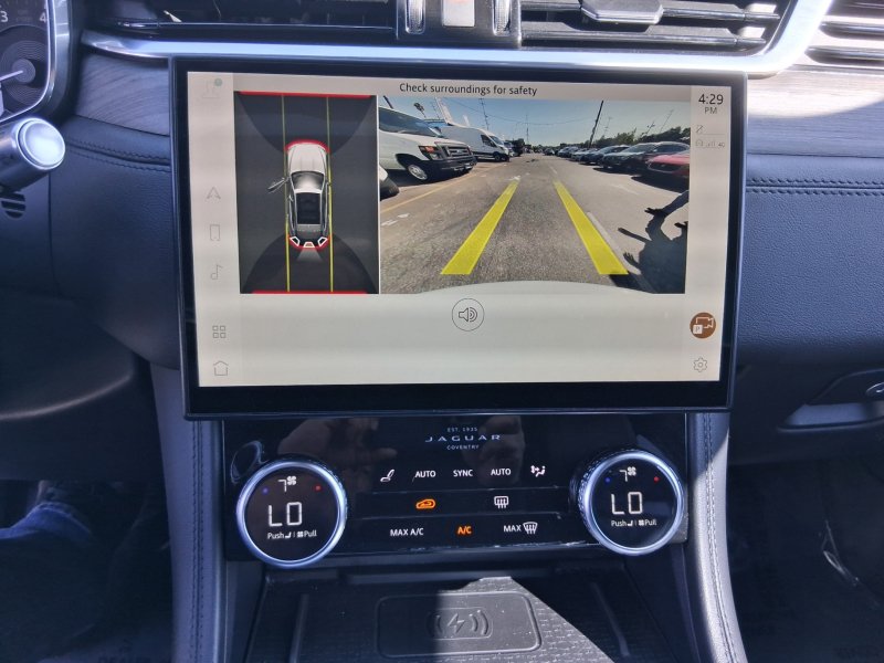 Used 2023 Jaguar F-PACE S AWD/4WD image 13