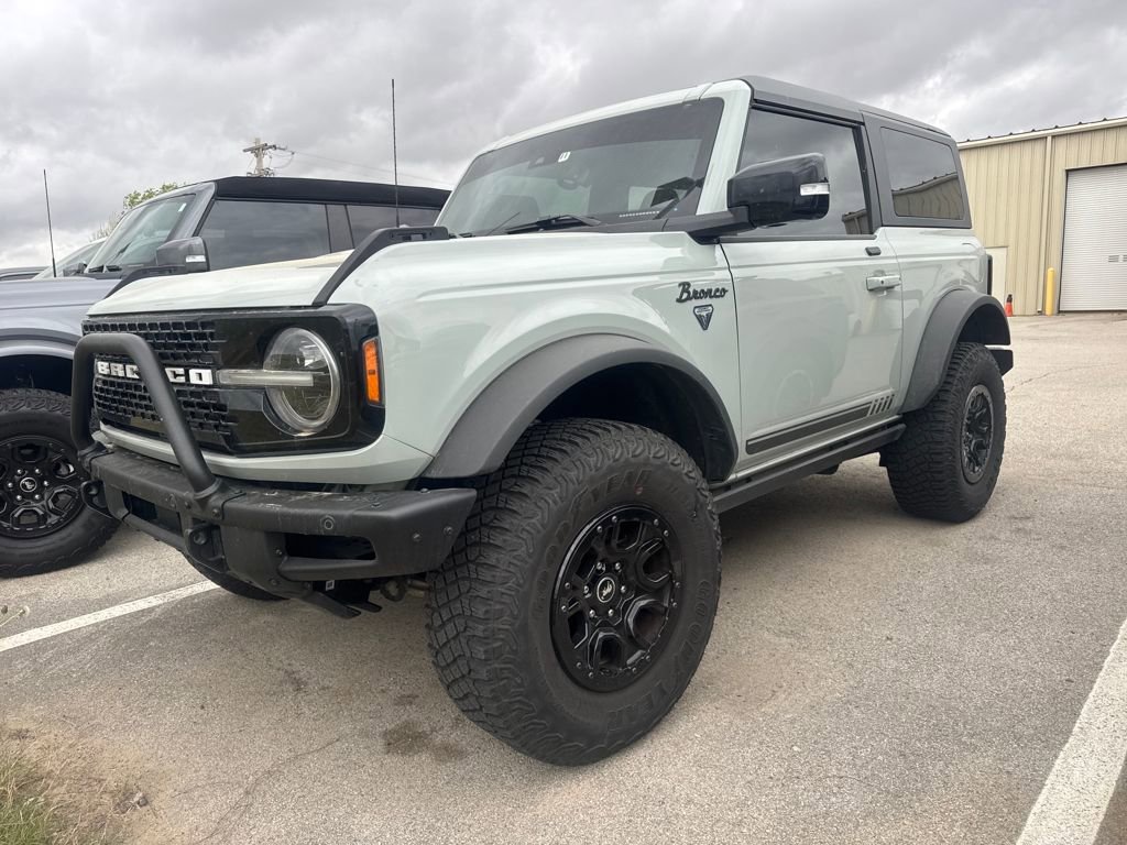 Used 2021 Ford Bronco First Edition AWD/4WD image 1