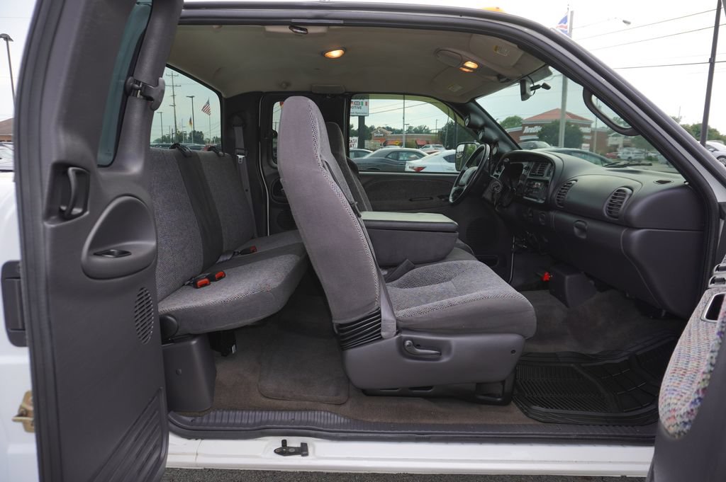 Used 2002 Dodge Ram 3500 Truck 2WD Quad Cab image 29