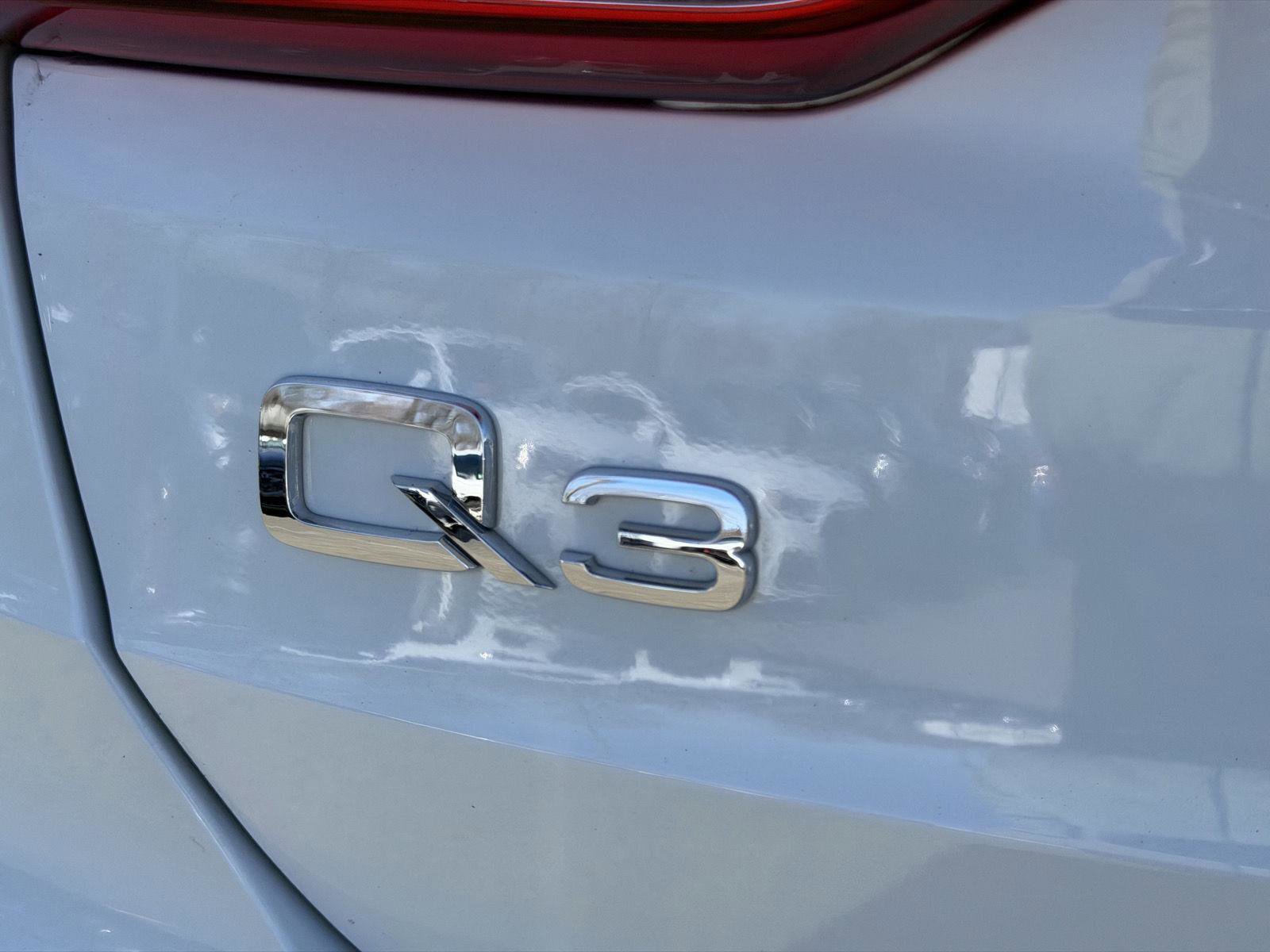 Used 2023 Audi Q3 2.0T Premium w/ Convenience Package image 24