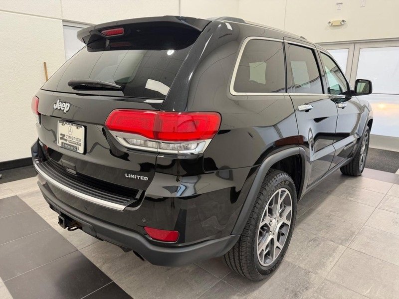 Used 2019 Jeep Grand Cherokee Limited w/ Trailer Tow Group IV image 2