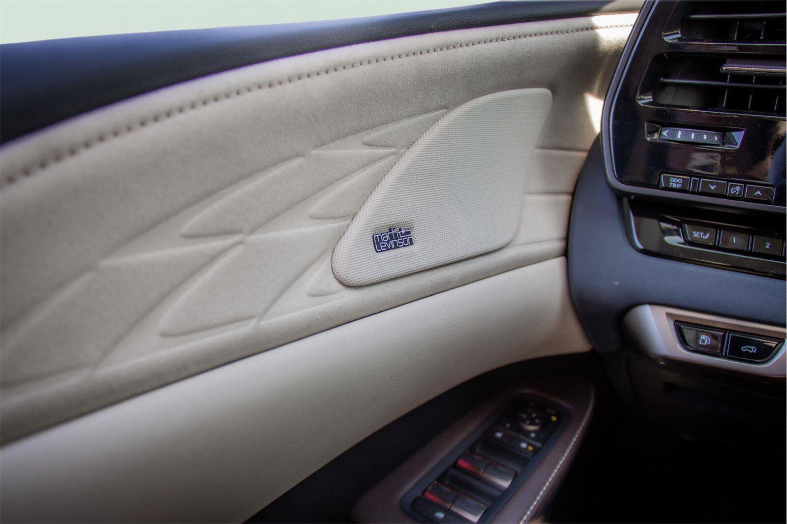 Used 2025 Lexus RX 350 FWD w/ Convenience Package image 20
