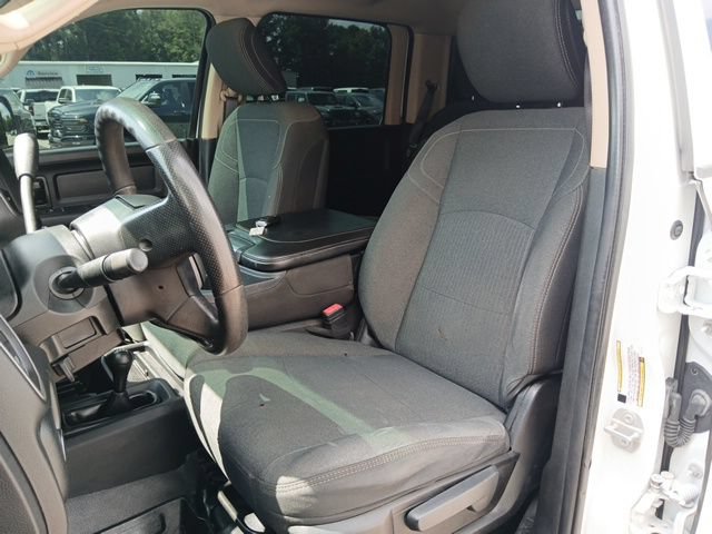 Used 2020 RAM 3500 Tradesman w/ Chrome Appearance Group AWD/4WD image 34