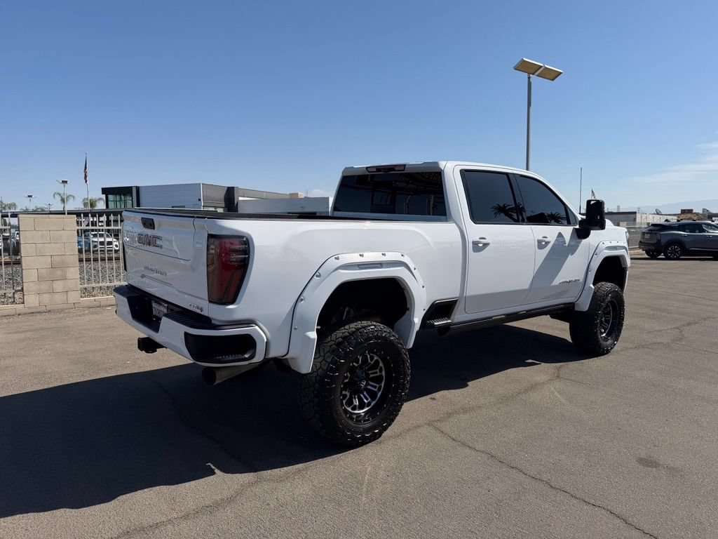 Used 2025 GMC Sierra 2500 AT4 w/ AT4 Premium Plus Package AWD/4WD image 6