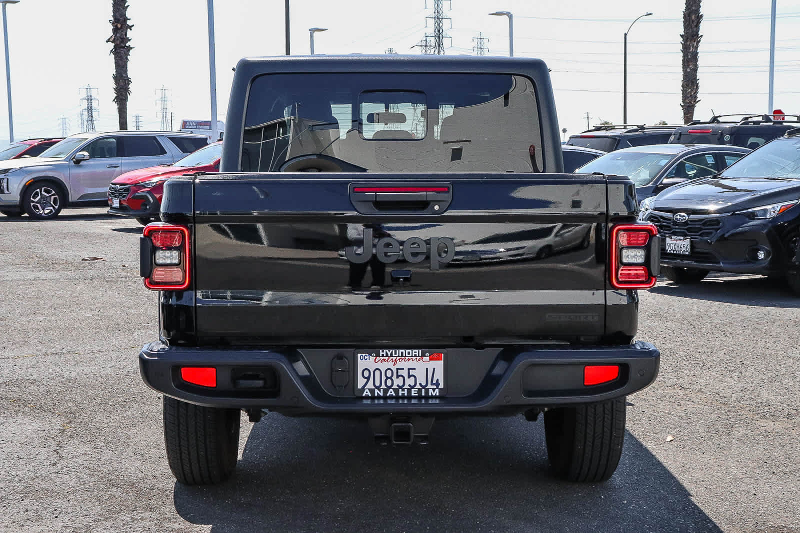 Used 2021 Jeep Gladiator Sport AWD/4WD image 8