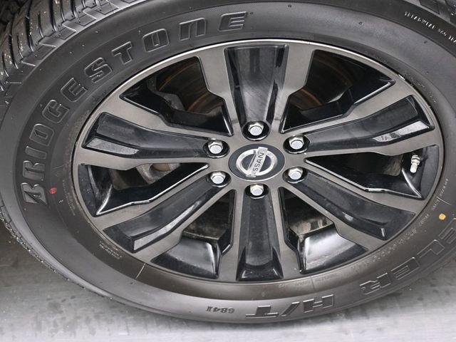 Used 2019 Nissan Armada Platinum w/ Captain's Chairs Package image 32