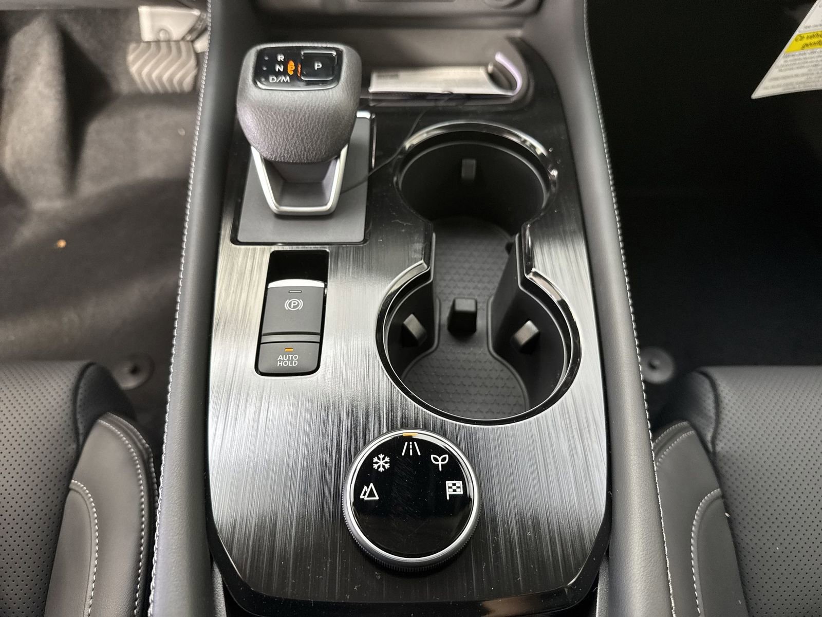 New 2026 Nissan Rogue Platinum w/ Platinum Premium Package image 18