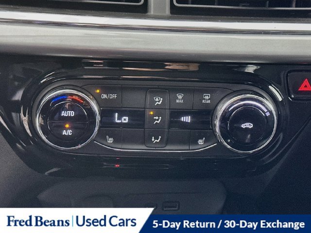 Used 2025 Chevrolet Trax LT w/ Driver Confidence Package FWD image 20
