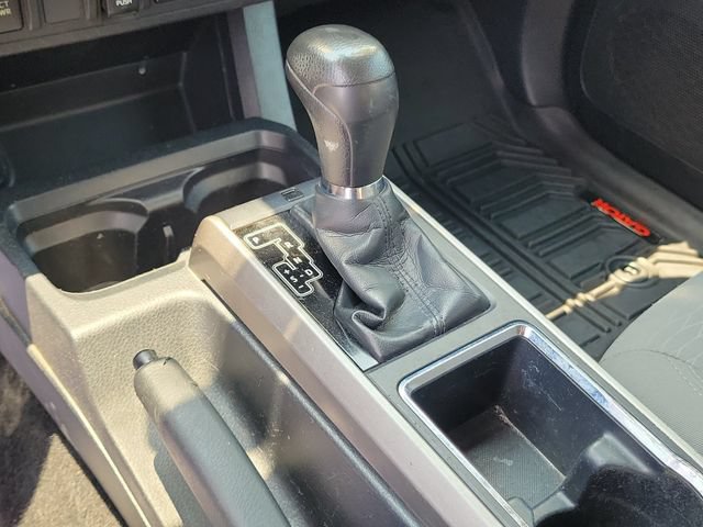Used 2019 Toyota Tacoma SR5 RWD image 33