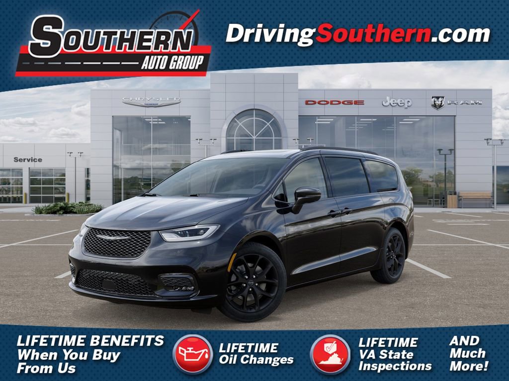 New 2026 Chrysler Pacifica Limited w/ S Appearance Package