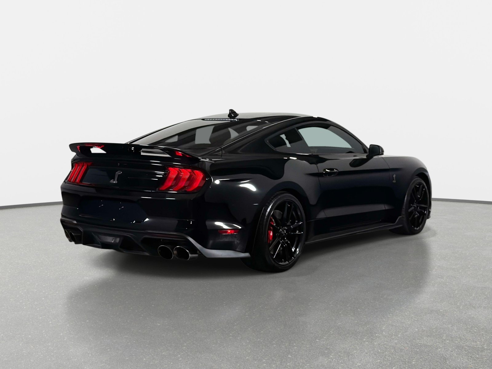 Used 2022 Ford Mustang Shelby GT500 w/ Technology Package RWD image 4