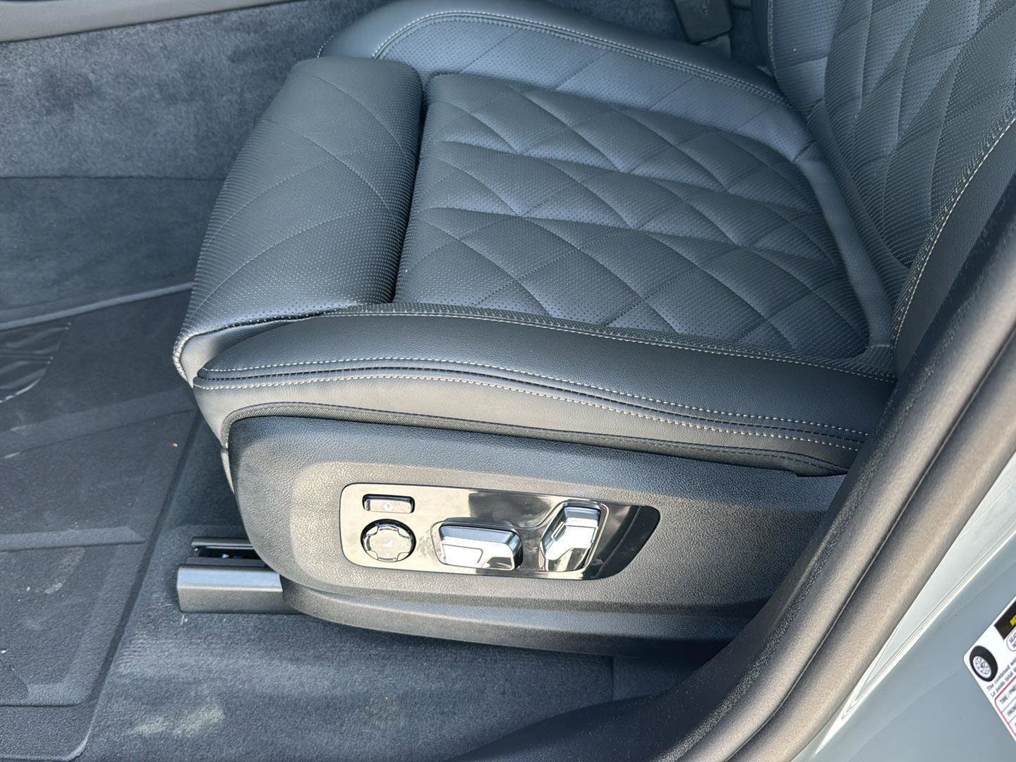 New 2026 BMW X5 sDrive40i image 27