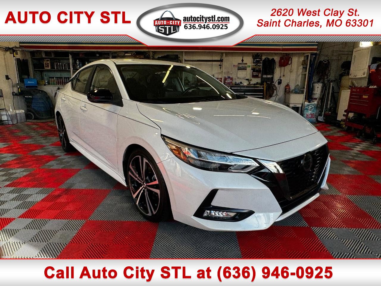 Used 2020 Nissan Sentra SR image 1