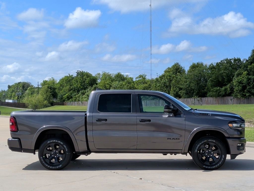 New 2026 RAM 1500 4x4 Crew Cab image 8