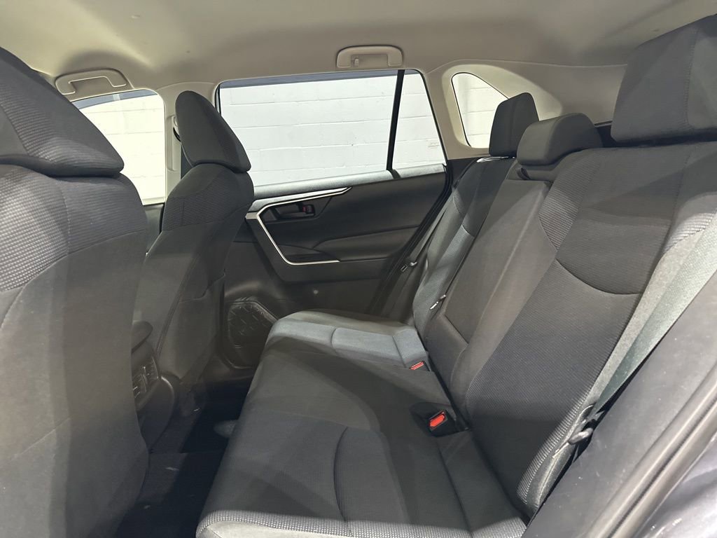 Certified 2022 Toyota RAV4 LE image 15