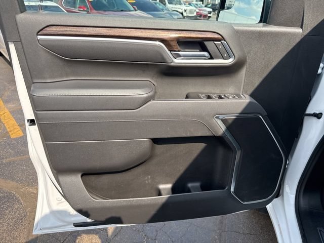 Used 2025 GMC Sierra 1500 Elevation AWD/4WD image 8