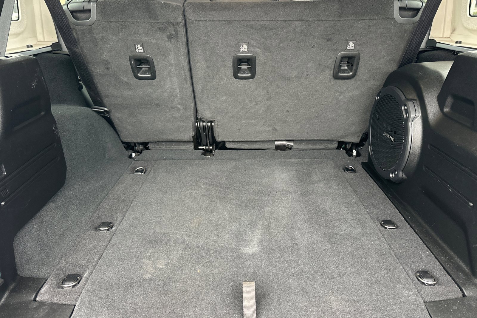 Used 2023 Jeep Wrangler Unlimited Rubicon image 15