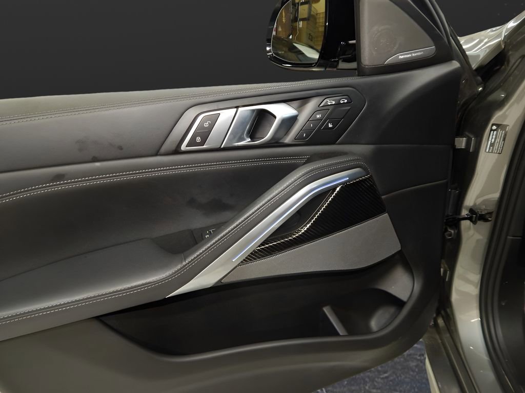 Used 2023 BMW X6 M AWD/4WD image 13