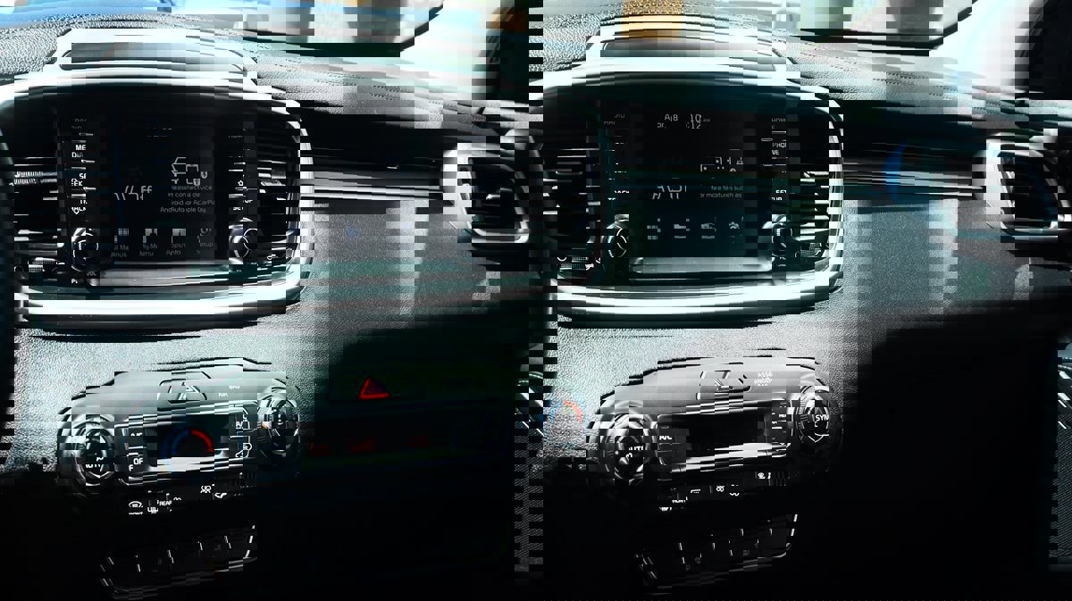 Used 2019 Kia Sorento S image 42