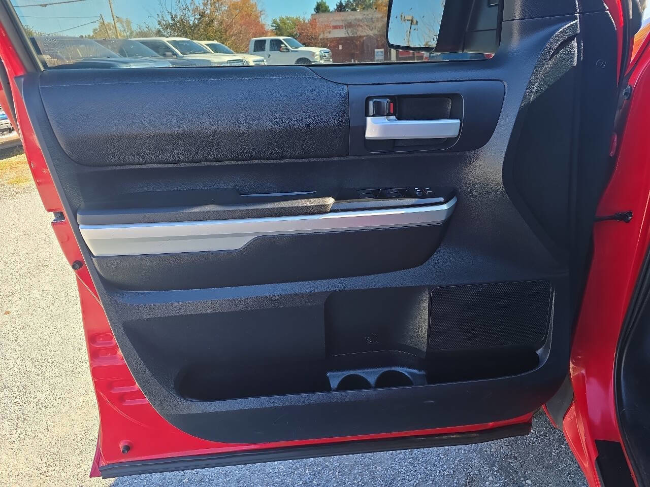 Used 2015 Toyota Tundra SR5 w/ TRD Off Road Package image 7