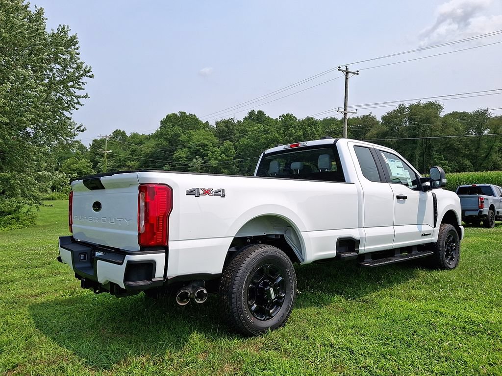 New 2026 Ford F250 XL w/ STX Appearance Package AWD/4WD image 4