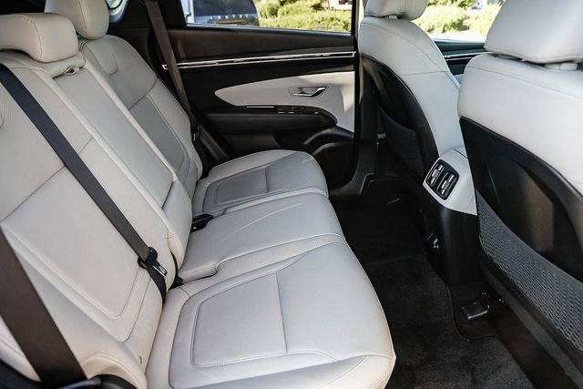 Certified 2023 Hyundai Tucson Limited w/ Cargo Package image 22