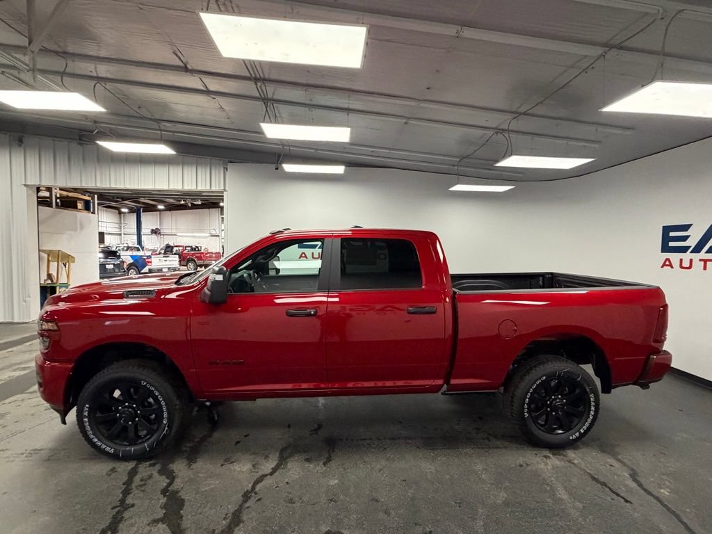 New 2026 RAM 2500 Big Horn AWD/4WD image 7