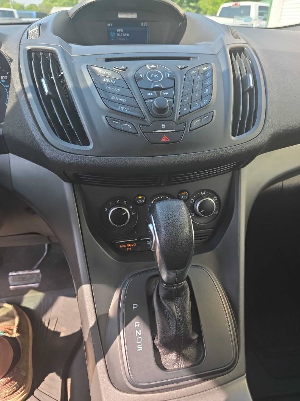 Used 2015 Ford Escape S FWD image 13