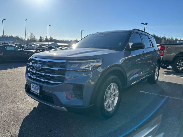 Used 2025 Ford Explorer Active image 6