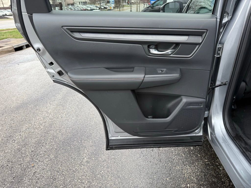 Used 2023 Honda CR-V Sport image 33