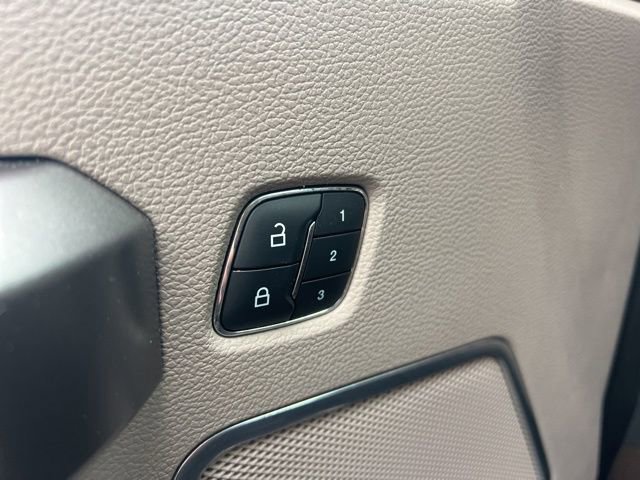 Used 2019 Ford F250 Limited image 37