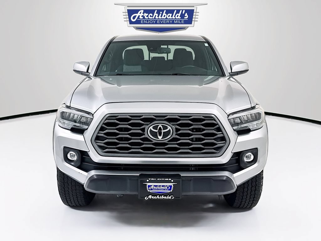 Used 2023 Toyota Tacoma TRD Off-Road AWD/4WD image 2