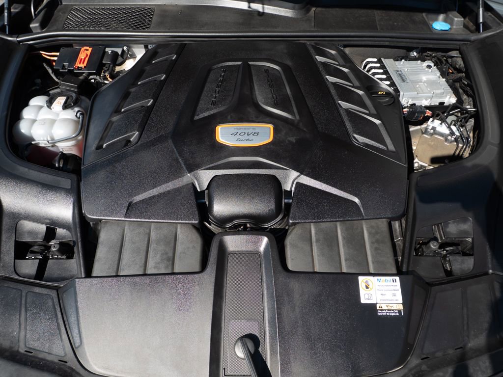 Certified 2023 Porsche Cayenne Turbo AWD/4WD image 36