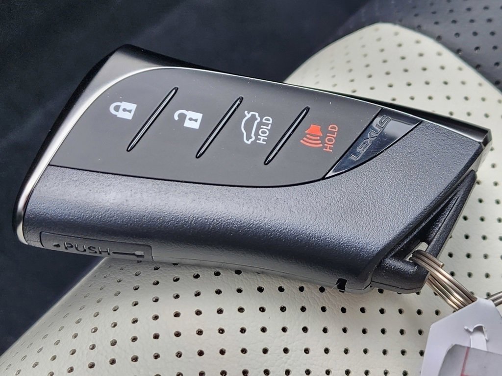 Certified 2025 Lexus ES 350 F Sport image 39