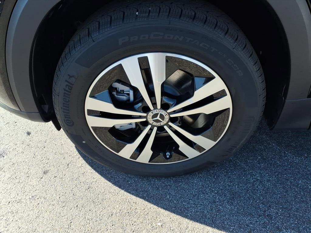 New 2025 Mercedes-Benz GLB 250 4MATIC image 10