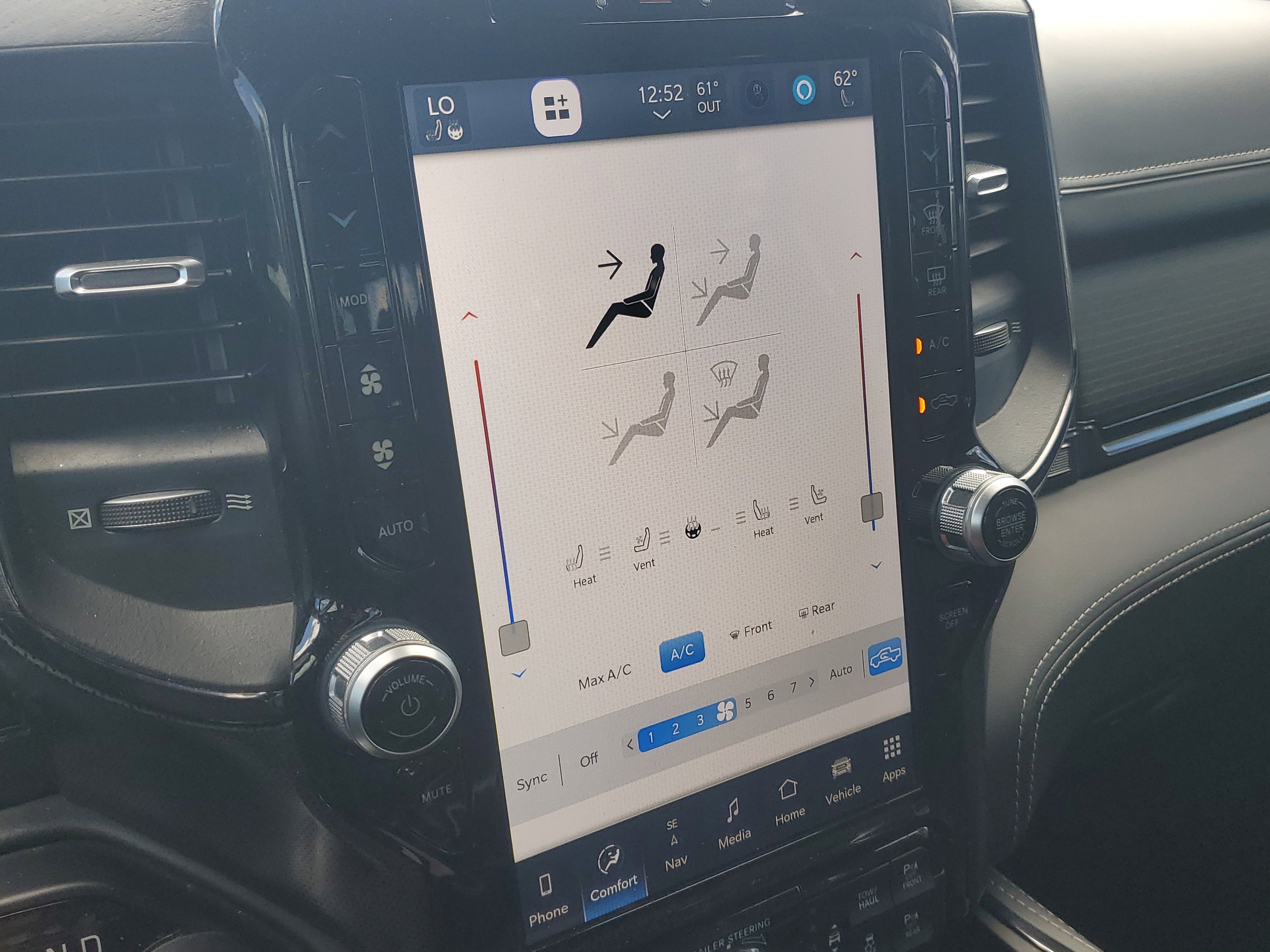 Used 2023 RAM 1500 Limited w/ Trailer Tow Group image 22