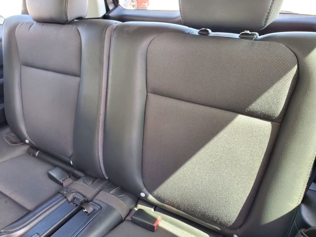 Used 2005 Honda Element EX image 32