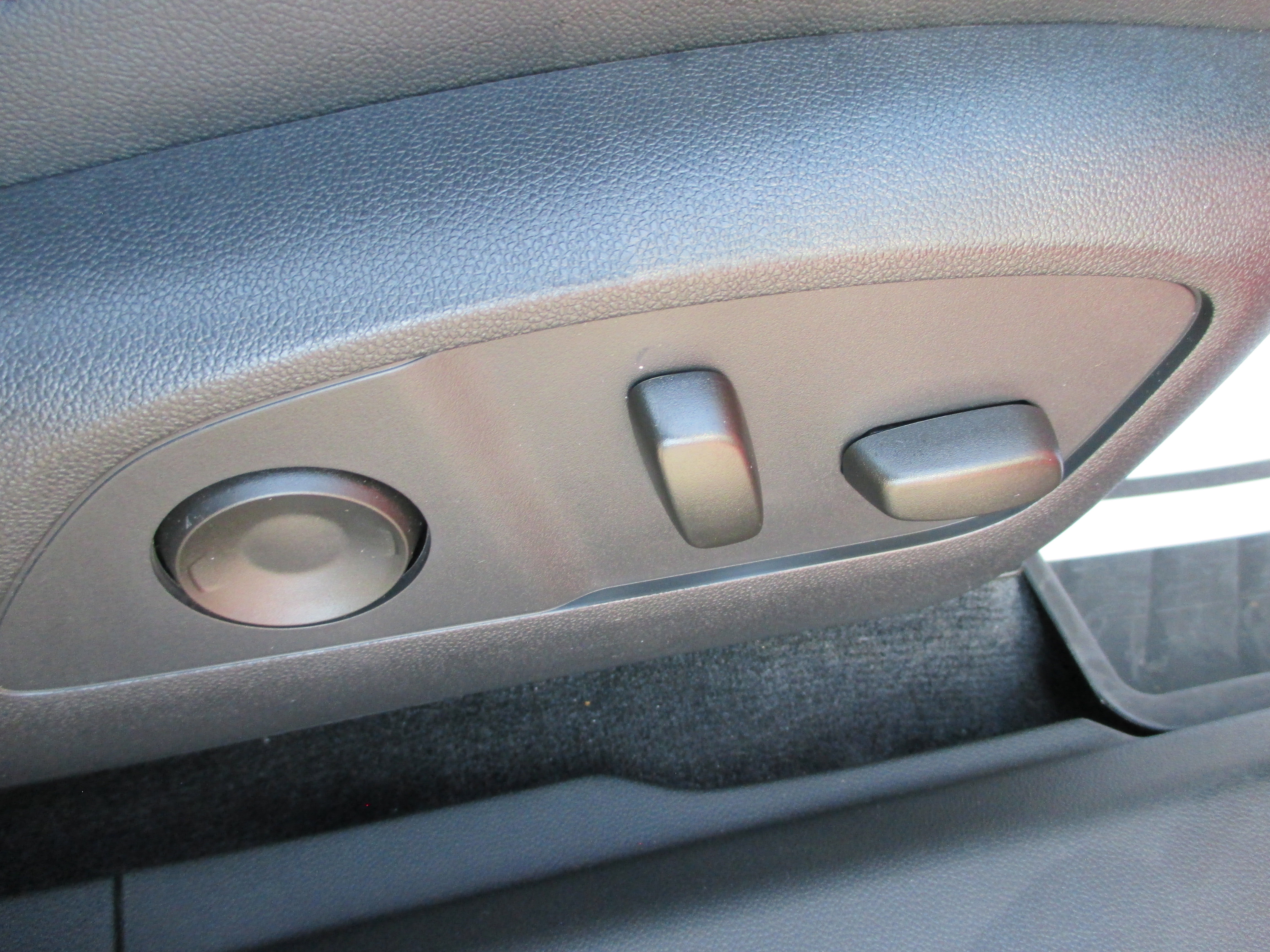 Used 2024 Chevrolet Blazer EV RS image 19