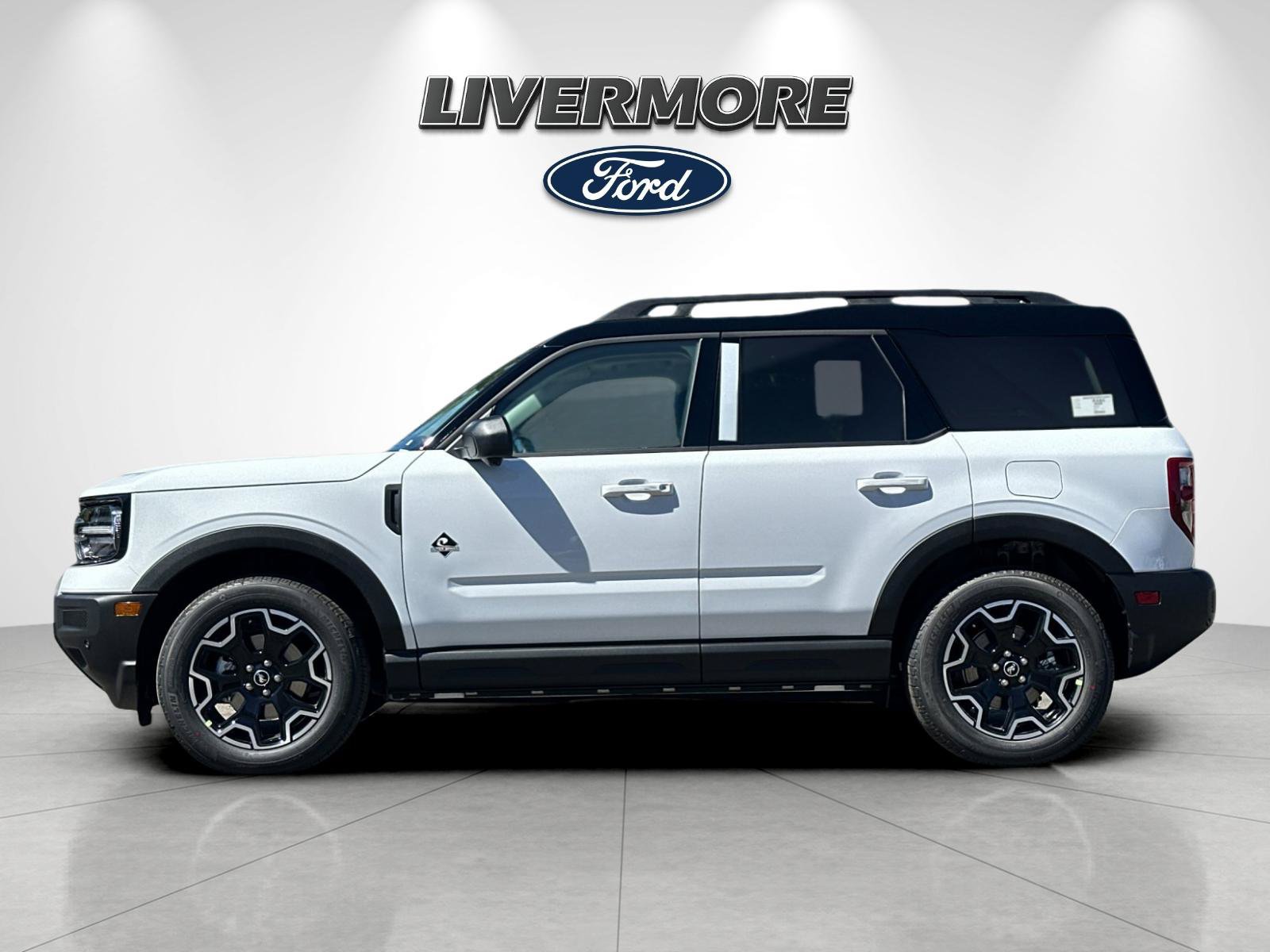 New 2026 Ford Bronco Sport Outer Banks w/ Outer Banks Tech Package+ AWD/4WD image 6