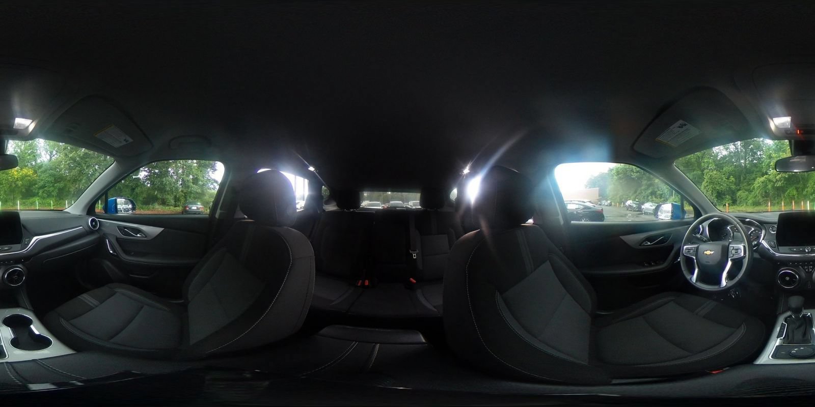 Used 2025 Chevrolet Blazer LT FWD image 43