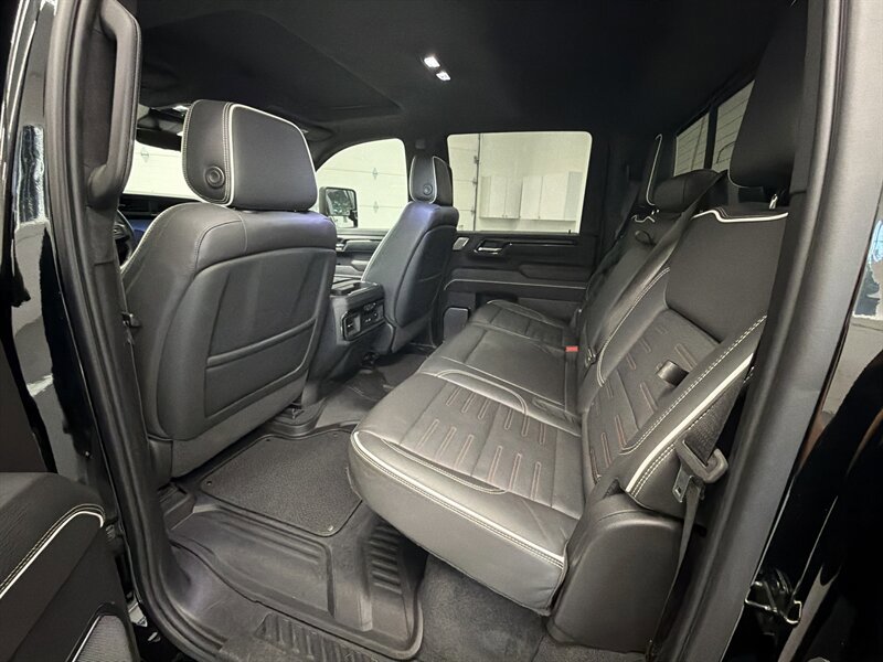 Used 2024 GMC Sierra 2500 AT4X AWD/4WD image 12